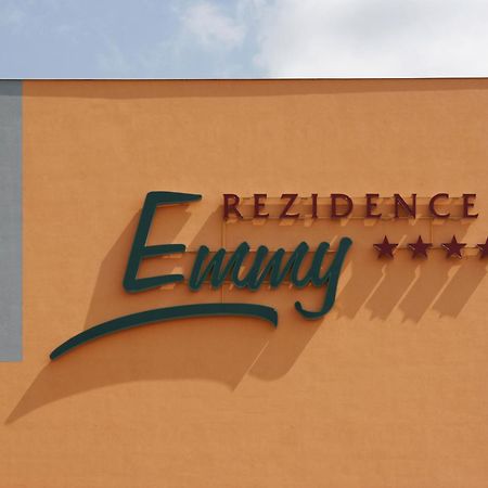 Rezidence Emmy Hotel Прага Екстериор снимка