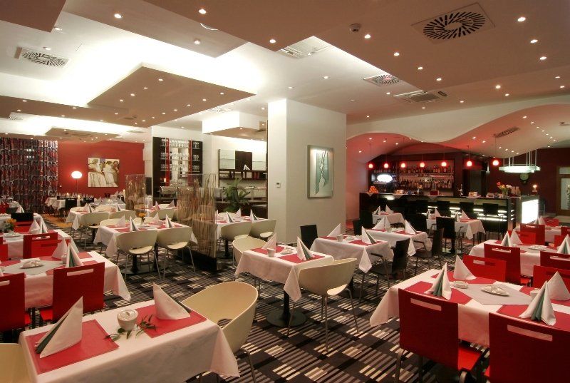 Rezidence Emmy Hotel Прага Екстериор снимка